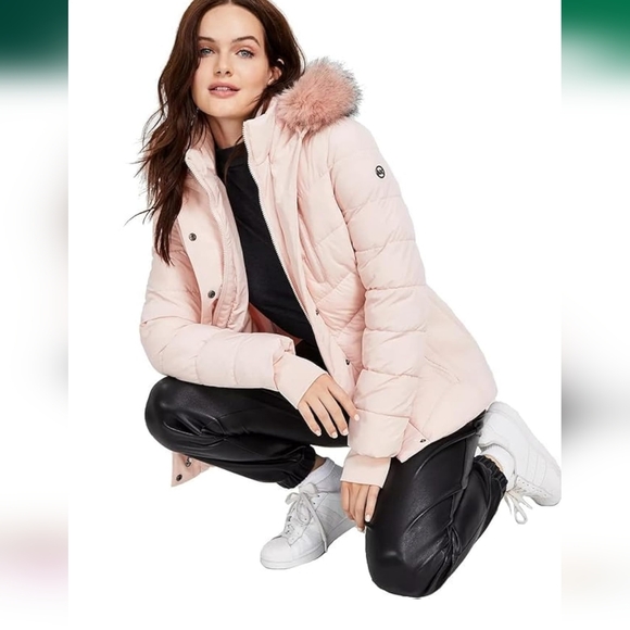 Women's Pink Blush Puffer Jacket with Faux Fur Hood - Picture 1 of 13